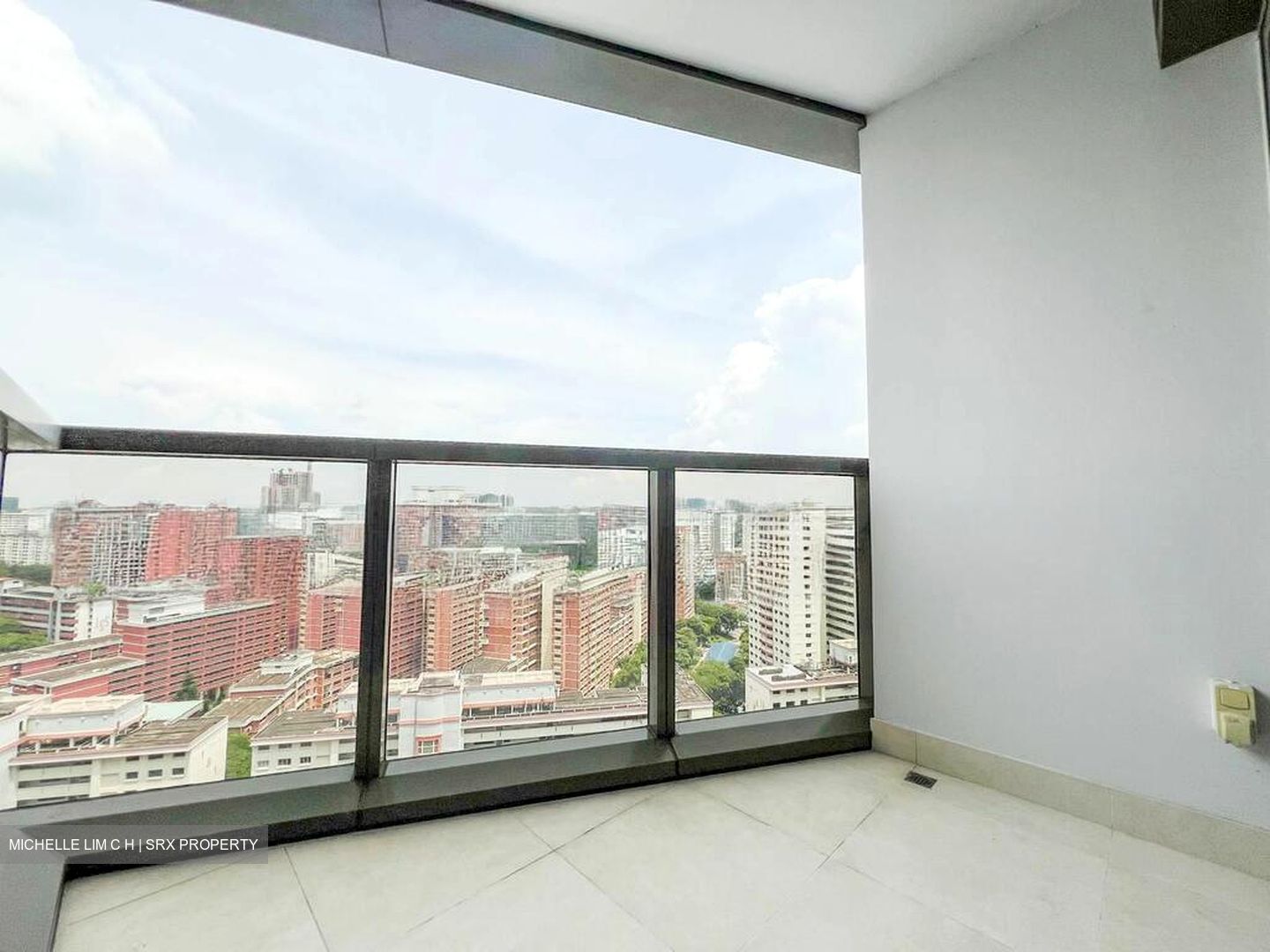 Commonwealth Towers (D3), Condominium #508784101